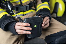 Lade das Bild in den Galerie-Viewer, Dräger UCF FireVista Wärmebildkamera
